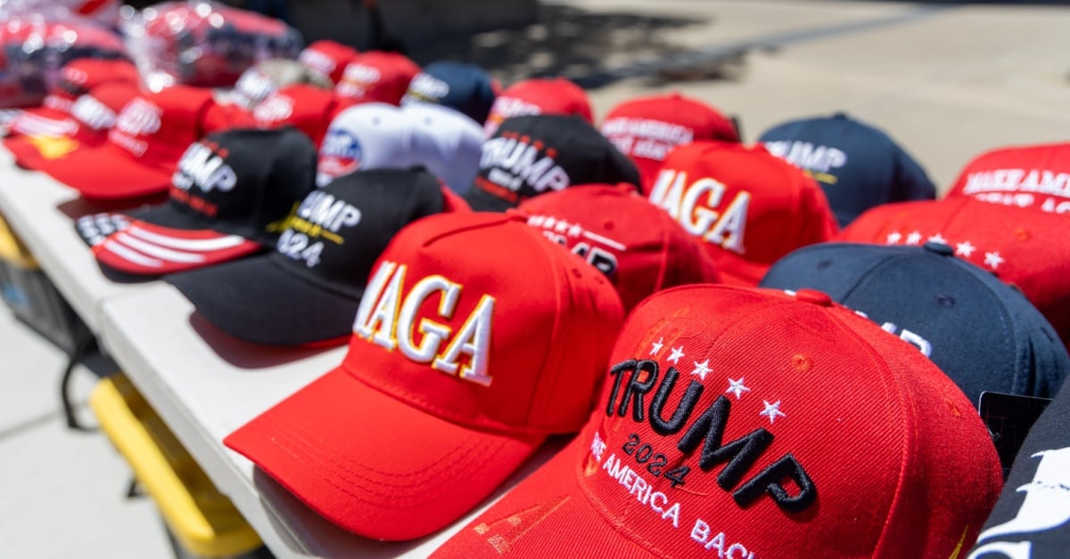 JavaWales's tweet card. : Letting AI firms train on copyrighted data will end up helping China, conservative groups argue