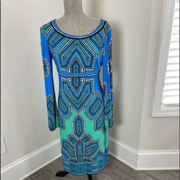 arrayoffaces's tweet card. Stunning design Jones New York dress in beautiful blues, greens and touches of white. Can be worn to wedding, party, anniversary or any special occasion. Beautiful dress on! Zipper on the side From...