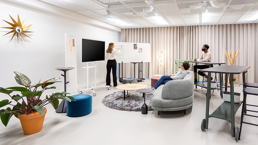 spacesworks's tweet card. Spaces Westerpark is a hot new coworking location in Amsterdam’s creative quarter west of the city centre, with innovative facilities and ‘furnitecture’ to support hybrid […]