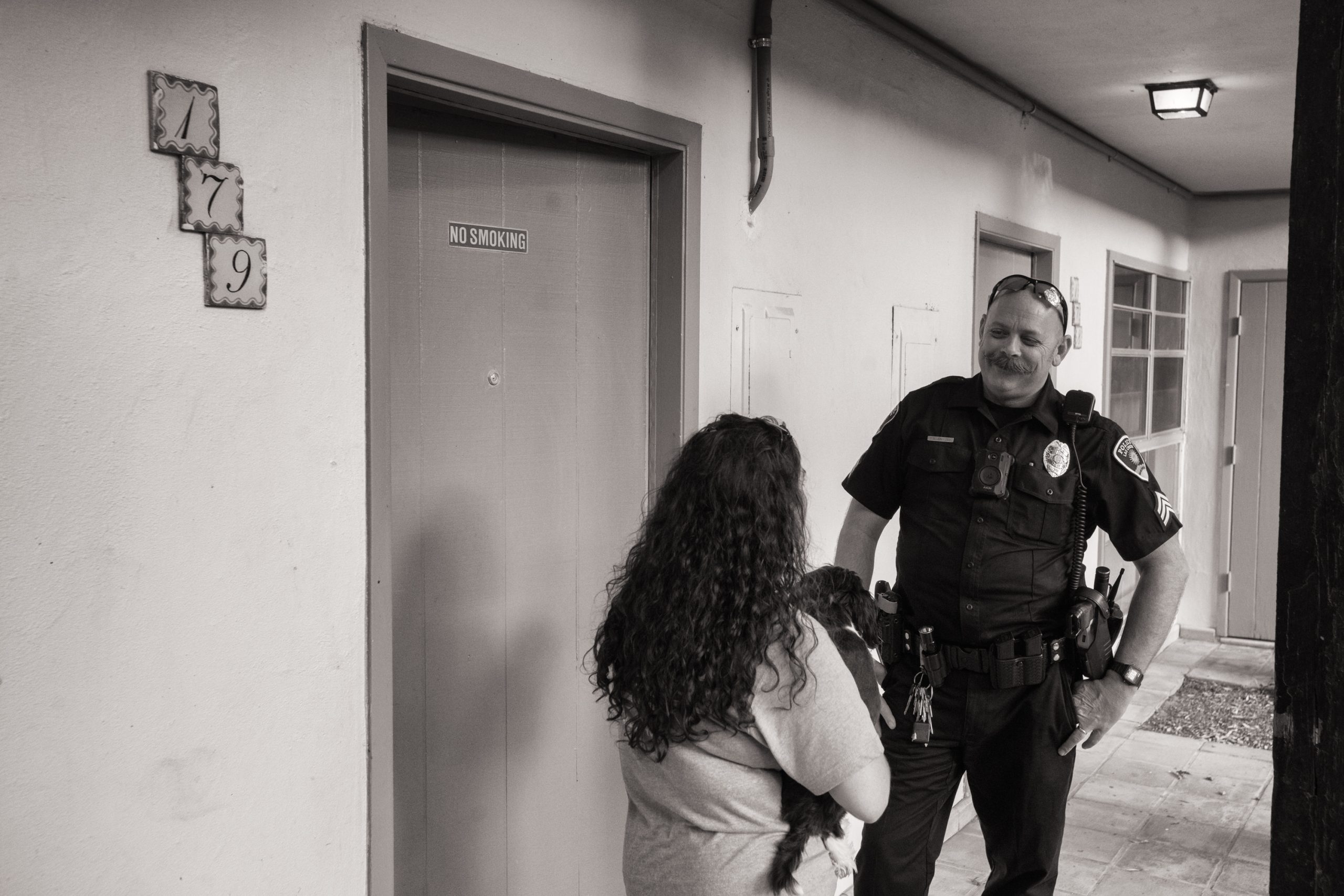 taccommunicate's tweet card. Crisis intervention by civilians seen as way to protect the vulnerable from interactions with armed police