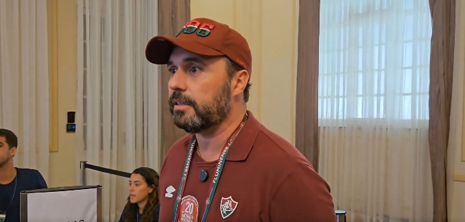 NETFLU's tweet card. Notícias do Fluminense Football Club, blogs, youtube, vídeos, cobertura dos treinos e muito mais sobre o Tricolor.