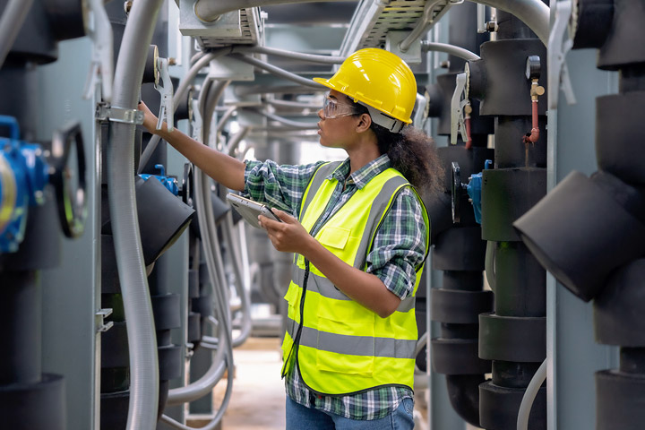 AmericanAlarmNE's tweet card. Take a look at the common elements of an environmental system and how they work to protect commercial spaces from hazards.