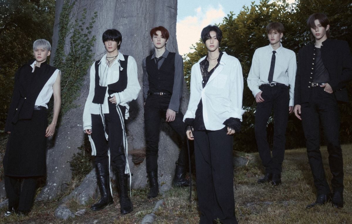 allkpop's tweet card. RIIZE's 'FAME' is currently topping the South Korean music charts, after a successful performance at the '2025 MAMA Awards.'On November 29, just …