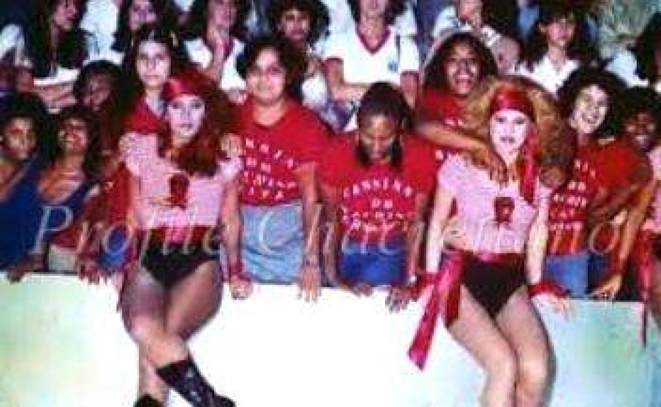 EVANDROBASTOS18's tweet card. A ex-chacrete Neulizete de Souza Ferraz, conhecida como Lia Hollywood, de 66 anos, morreu nesta sexta-feira (28) após ficar internada por mais de um mês no Hospital Estadual Roberto Chabo, em...