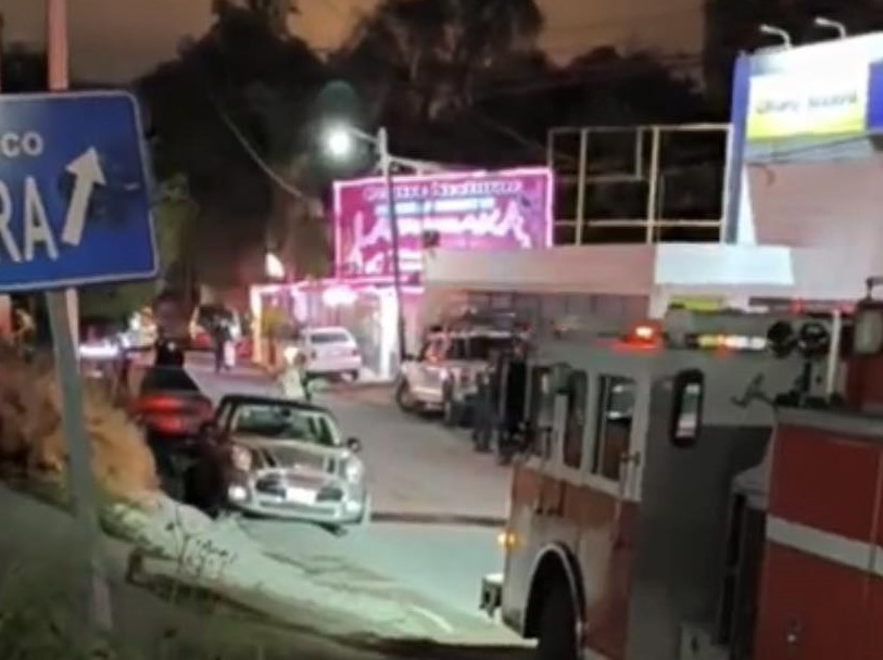 diaplazajuarez's tweet card. Derivado de los hechos ocurridos la madrugada del 29 de noviembre en el bar “La Resaka”, donde se registraron detonaciones de arma de fuego, el Gabinete de Seguridad del Gobierno de Hidalgo sostuvo...