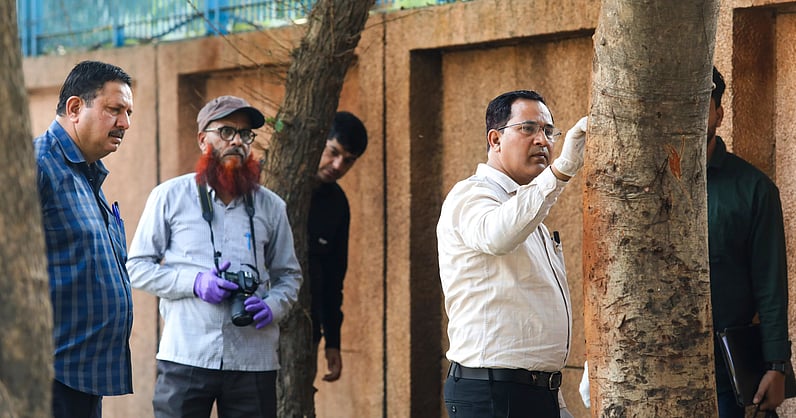 DeccanHerald's tweet card. India’s forensic science capabilities—from DNA profiling to digital forensics—are advancing rapidly, but labs nationwide face staff shortages, backlogs, and infrastructure gaps that delay investiga...