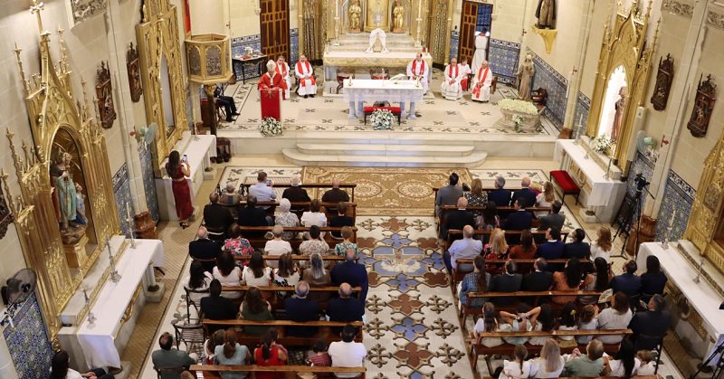 Tweet card summary image