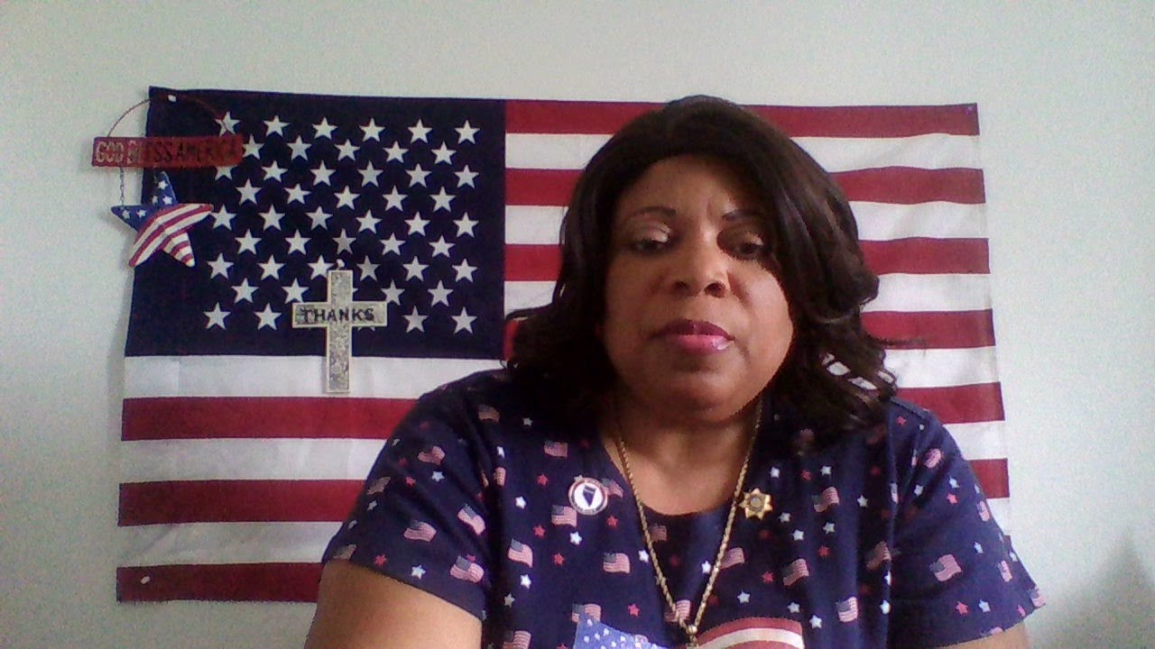 ChaplainDow's tweet card. #BlackandBlue Listen to the hearts of your fellow human #weareallin...