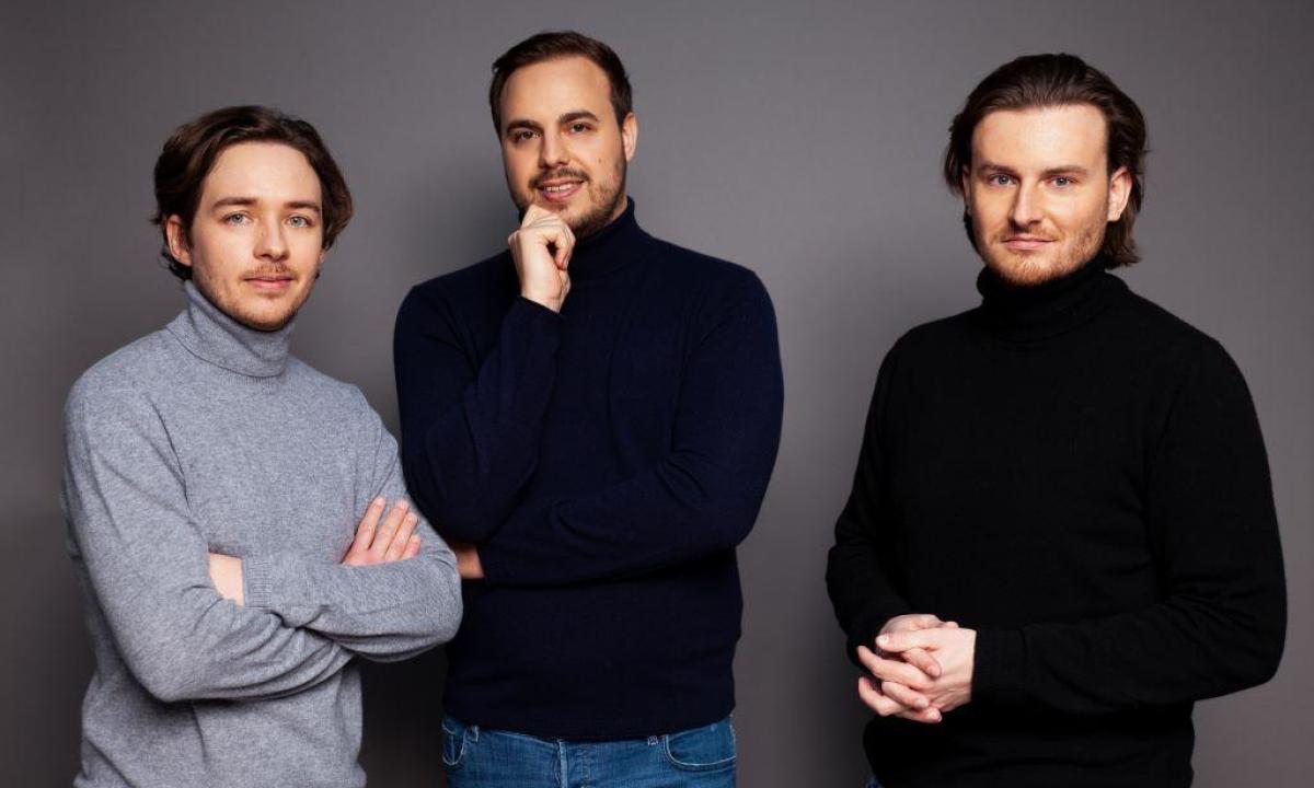 FOSS_Linux's tweet card. Vienna, Austria, 14th February, 2023, ChainwirePantos, a multichain token system conceived by the team behind Bitpanda, announces the public beta launch of its multichain protocol...