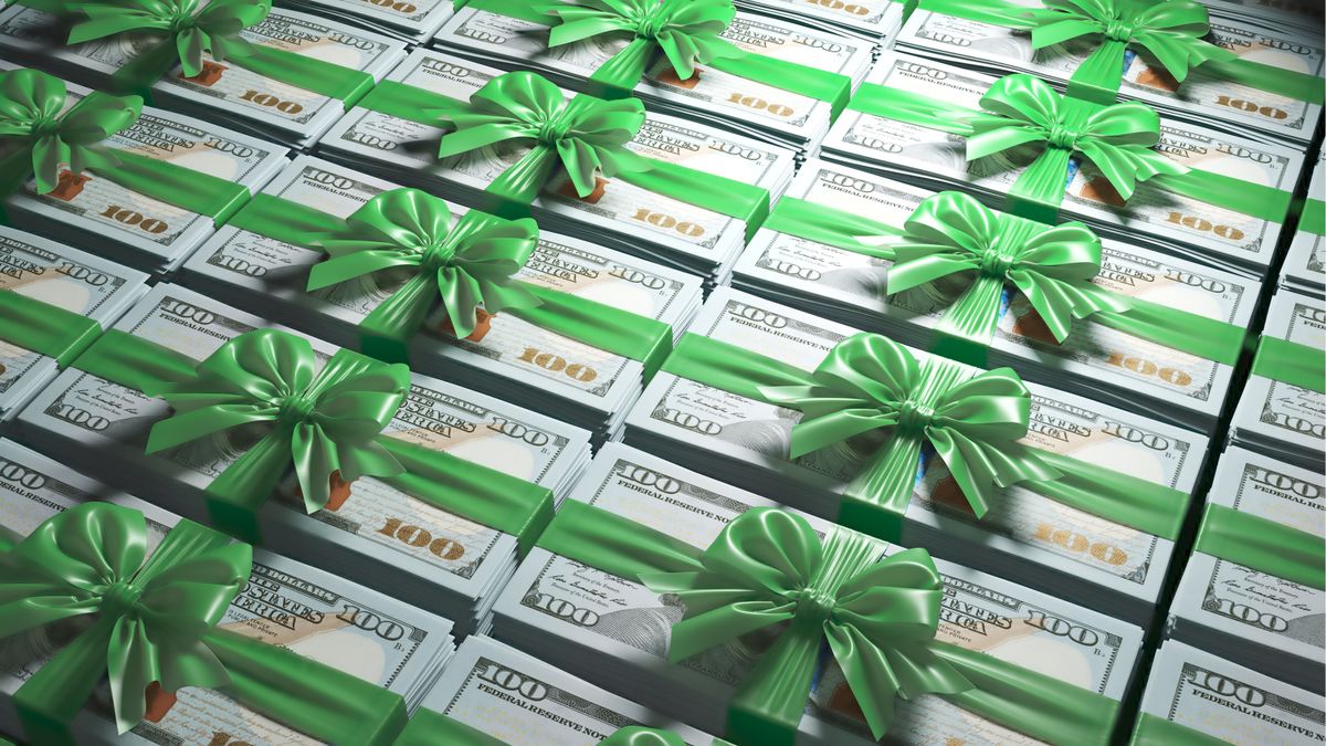 VC_Giving's tweet card. When the economic outlook is uncertain, charitable giving is even more important — and impactful. You can be strategic by using donor-advised funds, diversifying assets and prioritizing unrestricted...