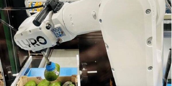 AuManufacturing's tweet card. More than 30 projects were awarded grants under the federal Accelerating Commercialisation program last week, ranging from pilot-scale superconductor manufacturing to an autonomous vehicle to assist...