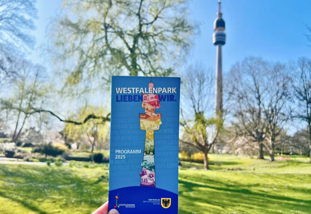 Nordstadtblog's tweet card. Der Westfalenpark in Dortmund startet in die neue Saison 2025. Passend zum Saisonstart gibt es das neue Programmheft, das einen guten Überblick über alle Angebote des Parks gibt. Das Heft ist an...
