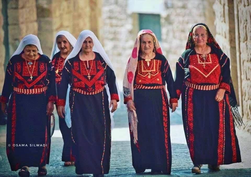 proteanmag's tweet card. In "We Speak in the Plural: A Poem in Many Voices," Palestinian Feminist Collective member Amanda Najib offers a polyphonic narrative of motherhood in Palestine and the diaspora –– a generational...