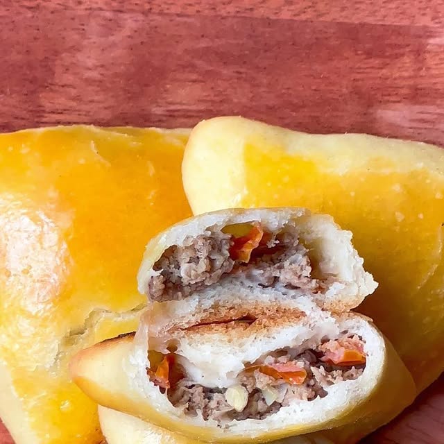 FuxicodeMulher1's tweet card. Delícias da Célia (@deliciasdacelia_rj) • Instagram photo