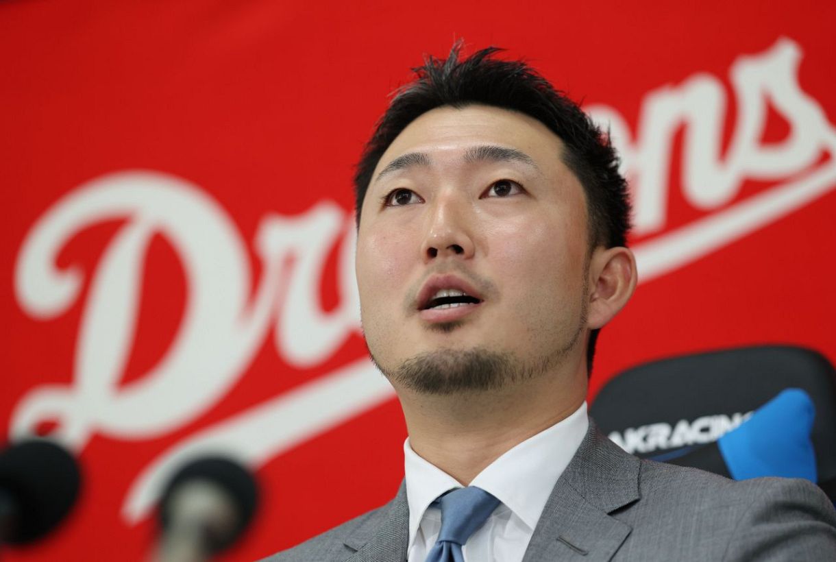 chuspo's tweet card. 中日の藤嶋健人投手（27）が30日、ナゴヤ球場に隣接する選手寮「昇竜館」で契約更改交渉に臨み、今季年俸8500万円から3500万円増の...