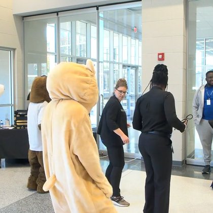 Tweet card summary image