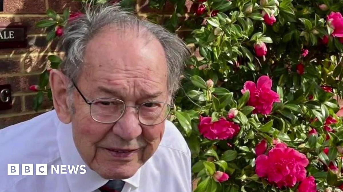 BBCRadioKent's tweet card. Jim Blackwood, 91, died three months after being hit by an e-bike outside his Rochester home.
