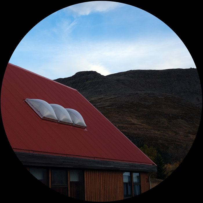 AcidCentral's tweet card. MOA120, by Drøn