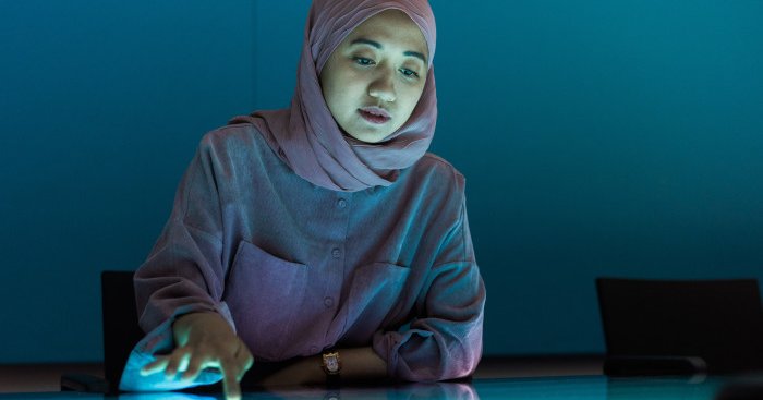 Tweet card summary image