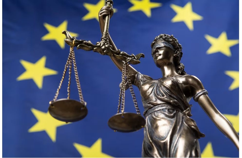 swisstronik's tweet card. This article explores the recently approved Markets In Crypto Assets (MiCA) regulation–a global benchmark for comprehensive crypto regulation