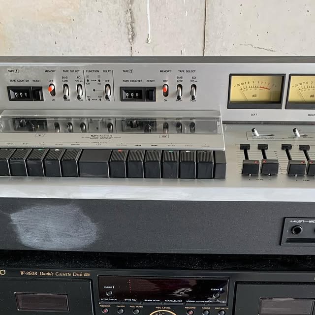 StoreVpy's tweet card. Fidelity UNltd LLC. (@fidelity_unltd) • Instagram photo