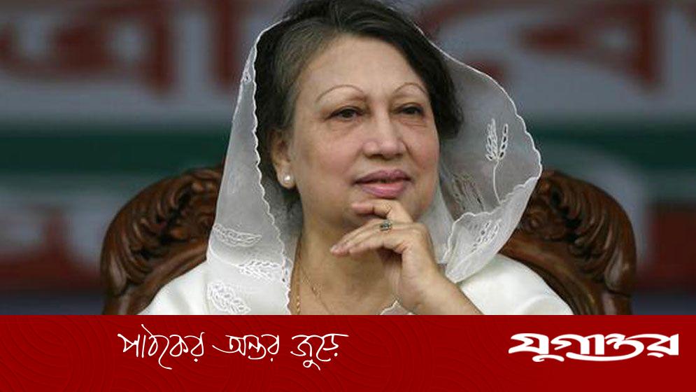 DailyJugantor's tweet card. বিএনপি চেয়ারপারসন ও সাবেক প্রধানমন্ত্রী বেগম খালেদা জিয়া গুরুতর অসুস্থ হয়ে রাজধানীর এভারকেয়ার হাসপাতালের করোনারী কেয়ার ইউনিটে চিকিৎসাধানী।তার অবস্থা অত্যন্ত সঙ্