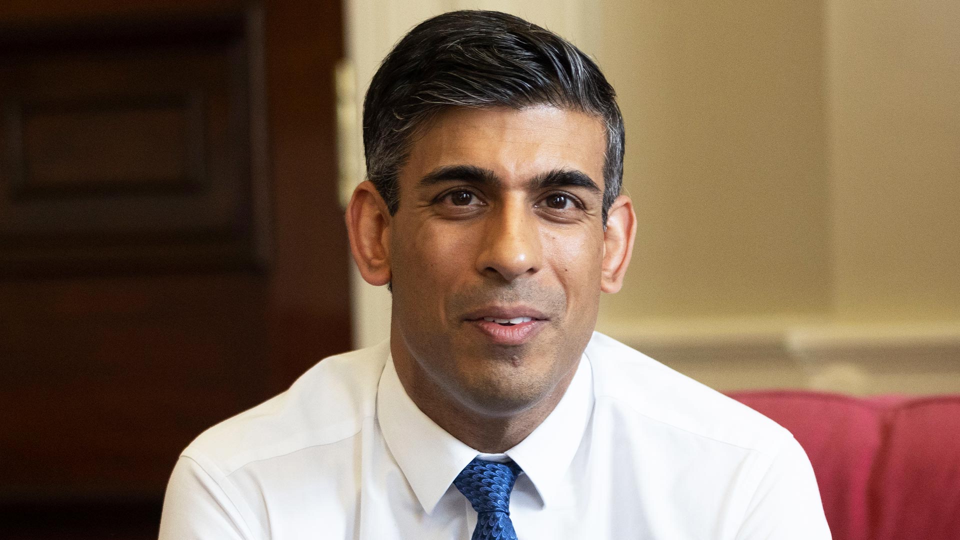 MrHarryCole's tweet card. SCHOOLS will be banned from letting kids change their gender if their parents say no, The Sun can reveal. And children who want to be called by another pronoun — he, she, they — will not be able to…