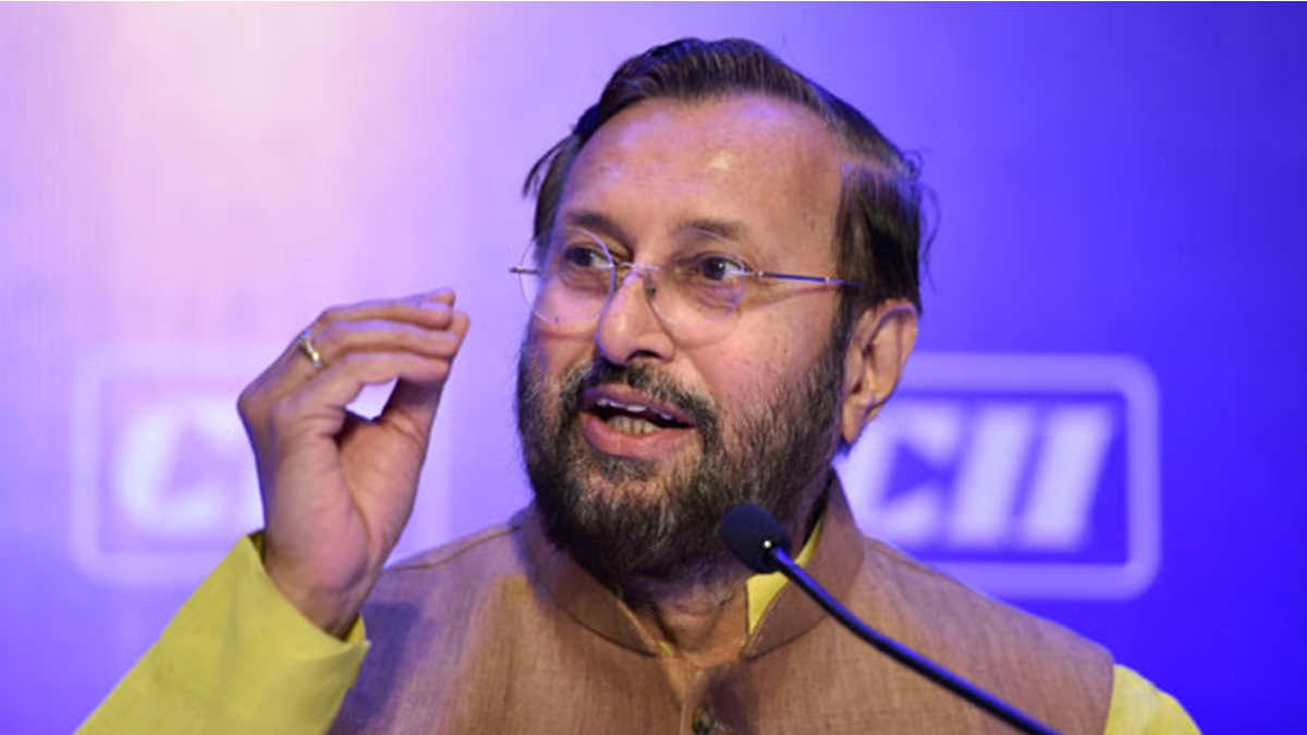 thatsMalayalam's tweet card. Kerala Is Not Business friendly: Prakash Javadekar criticizes LDF and UDF കേരളം വ്യവസായ സൗഹൃദമല്ല, യുവാക്കള്‍ നാട് വിട്ടുപോകുന്നു: കാരണക്കാർ ഇരുമുന്നണികളും: പ്രകാശ് ജാവദേക്കർ