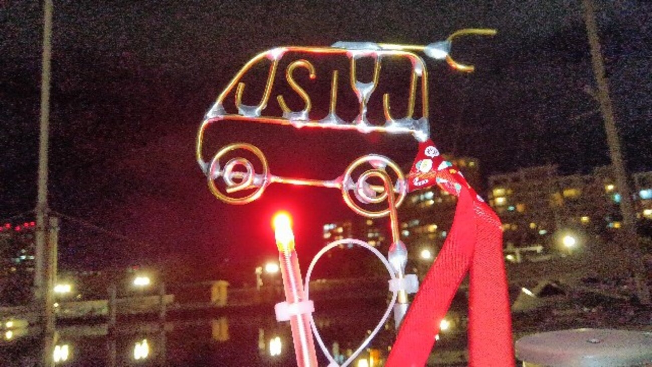 Js3Mxp's tweet card. 💝コール🎵サイン🎸アンテナ✌️エレメント🌷2024年１月２１日２３時５０分イラスト💆アマチュア無線４３０MHzに同調させました。✴️１月２２日１３時２９分アンテナ作り、スタート３５３番目に作りました。👻お邪魔虫ウミネコ🐦カモメ🐙上😀１４時４７分コールサイン🌱半田付け完了🩵１５時０７分タイヤ切り出し🍒🔔１５時３０分🐰タイ…