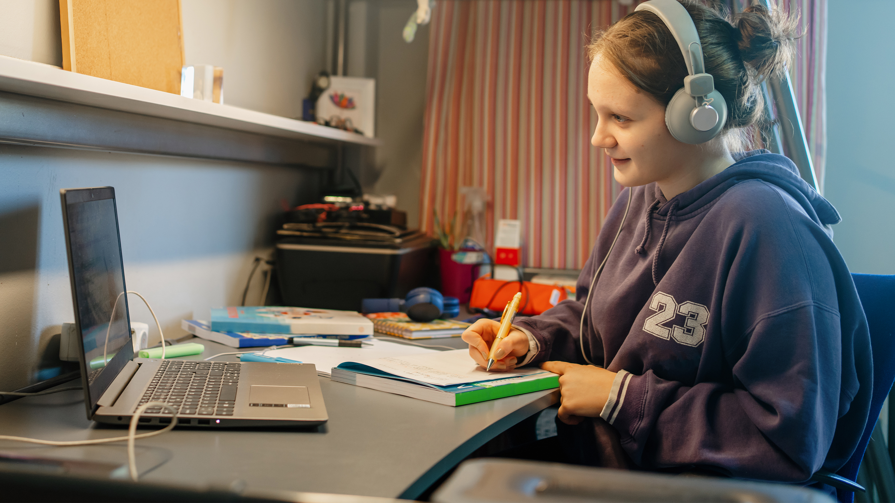 edutopia's tweet card. This challenging time provides an opportunity for students to work on real-world problems they see every day.