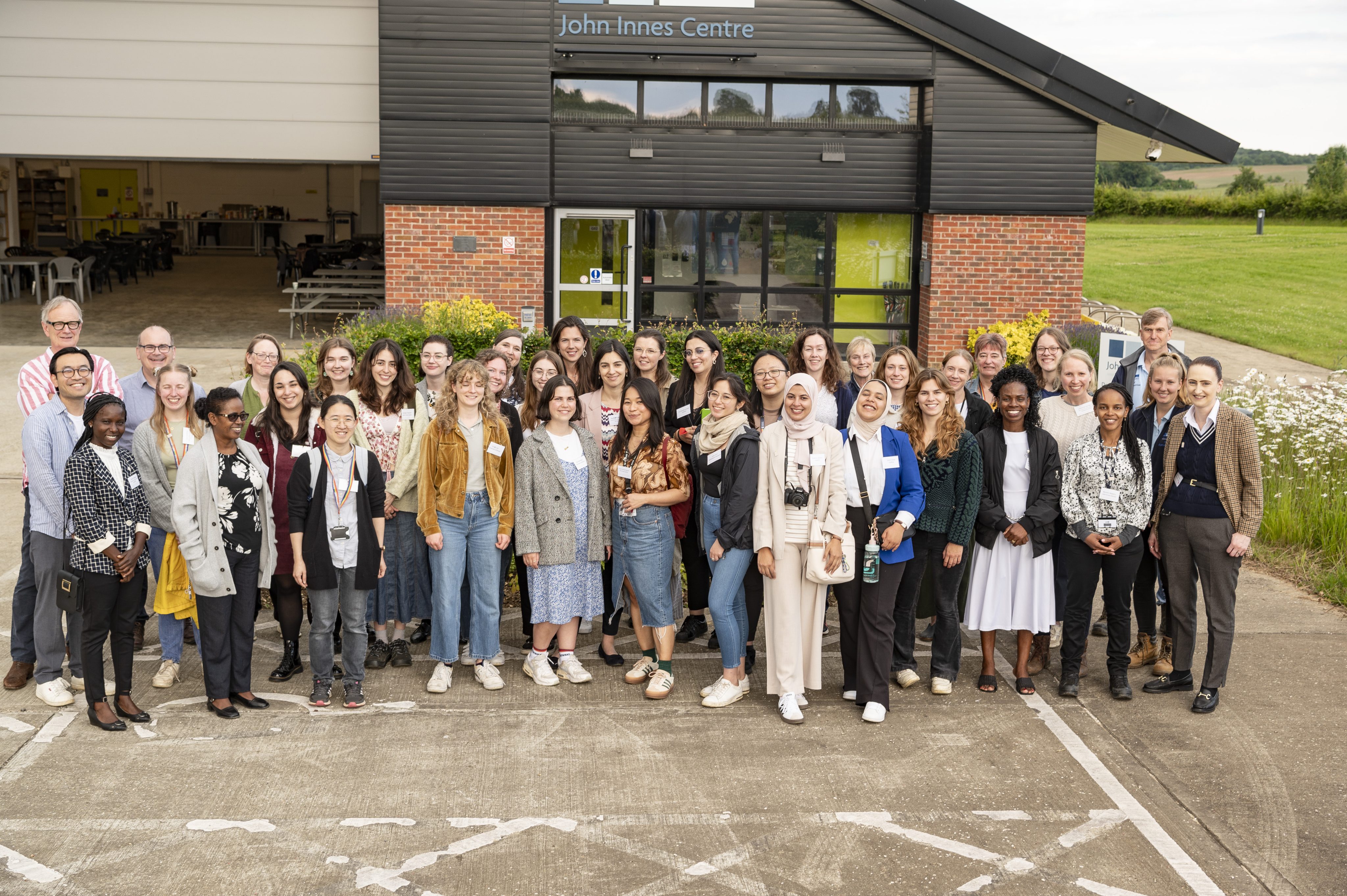 JohnInnesCentre's tweet card. ‘Empowering the UK wheat community to achieve gender parity’, a progressive culture improvement initiative led by the John Innes Centre (JIC), The Sainsbury Laboratory (TSL) and Rothamsted Research…