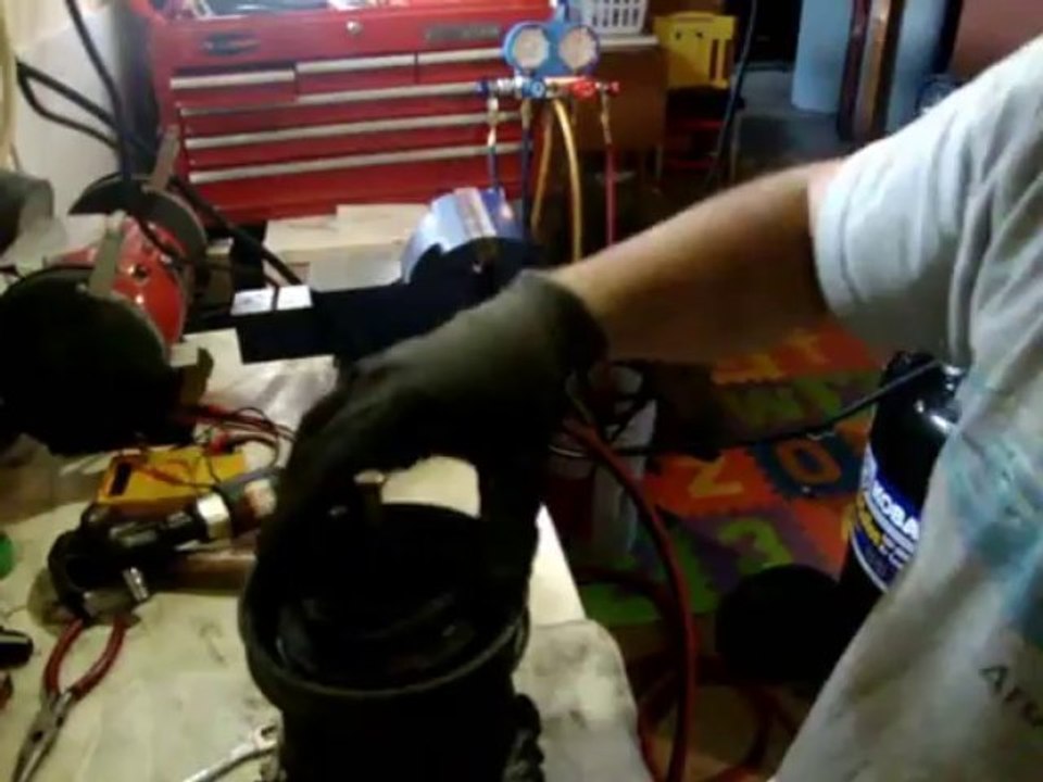 TechnologyAir's tweet card. Falla de Compresor Aire Acondicionado Mecánica Automotriz - Vídeo...