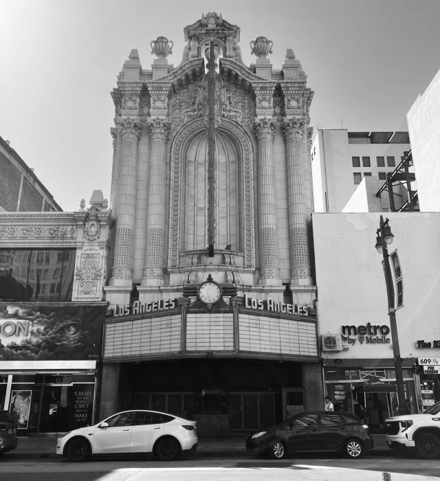 FrthrEvidence's tweet card. The Los Angeles Theatre, Downtown LA (from Mortality Tables Instagram) Went to Hollywood. Visited Amoeba Records and flicked through the CDs. Bought a Nick Cave / Mick Harvey / Blixa Bargeld soundt…