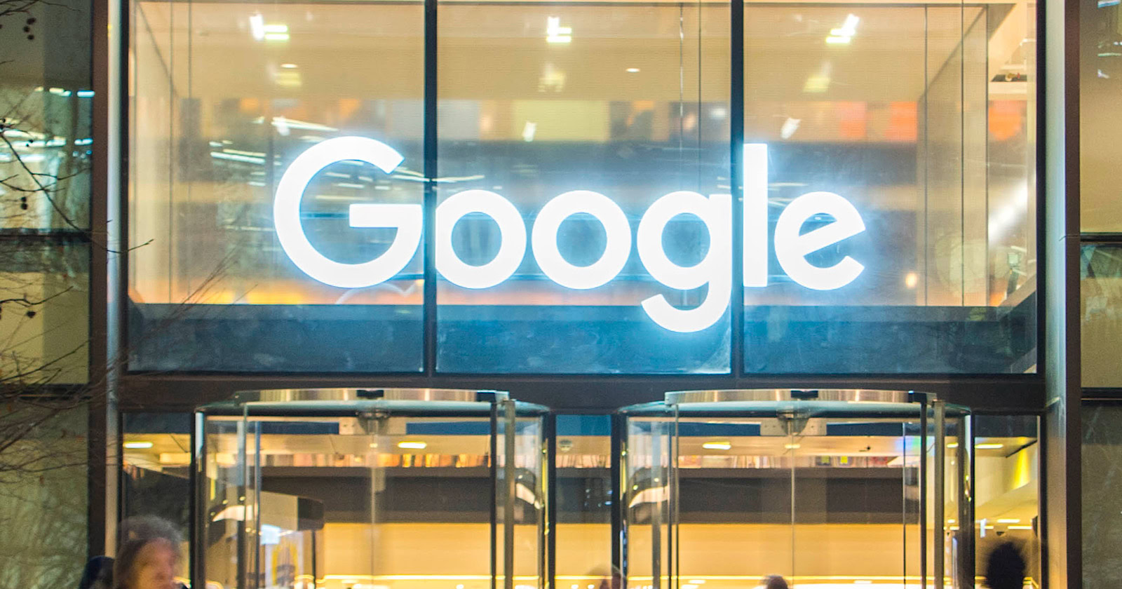 sejournal's tweet card. As UK search habits evolve, Google's reach softens slightly while concerns about AI-powered search results persist.