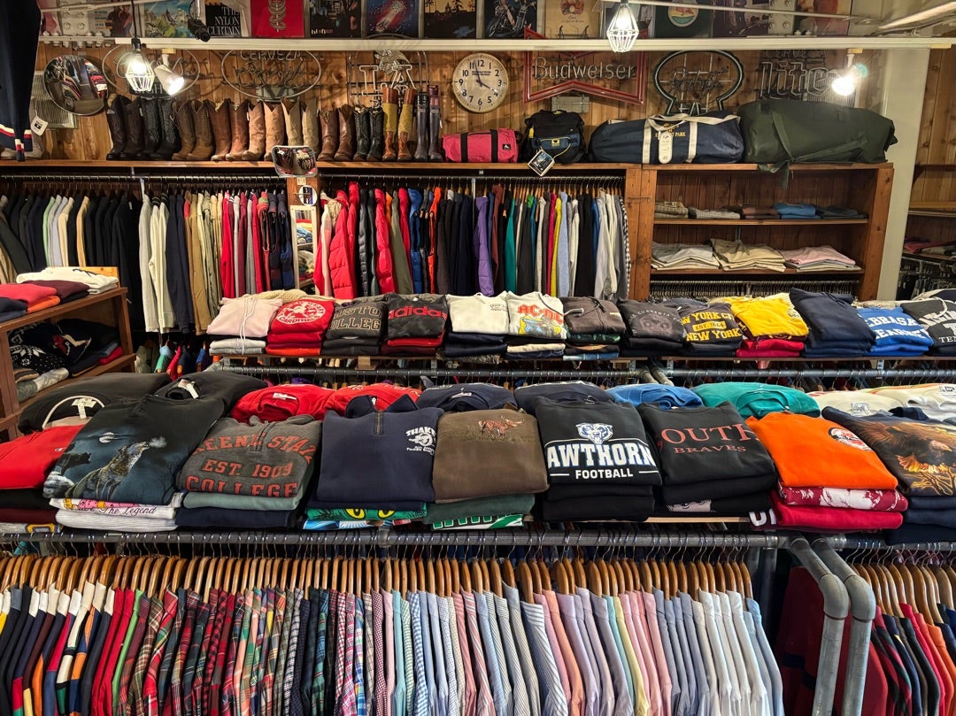 bottomlinestore's tweet card. ボトムライン公式ホームページhttp://www.bottomline-store.com茨城県牛久市の古着屋「BOTTOM LINE」｜メンズ・レディース・…