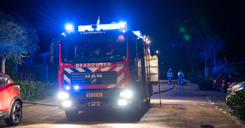 Veel schade bij brand in schuur in Schelluinen