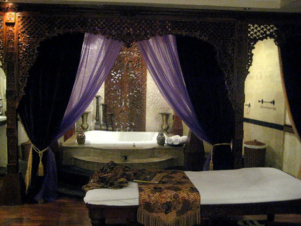 LiaGolledge's tweet card. Taman Sari Royal Heritage Spa #Indonesia #SpaAddict