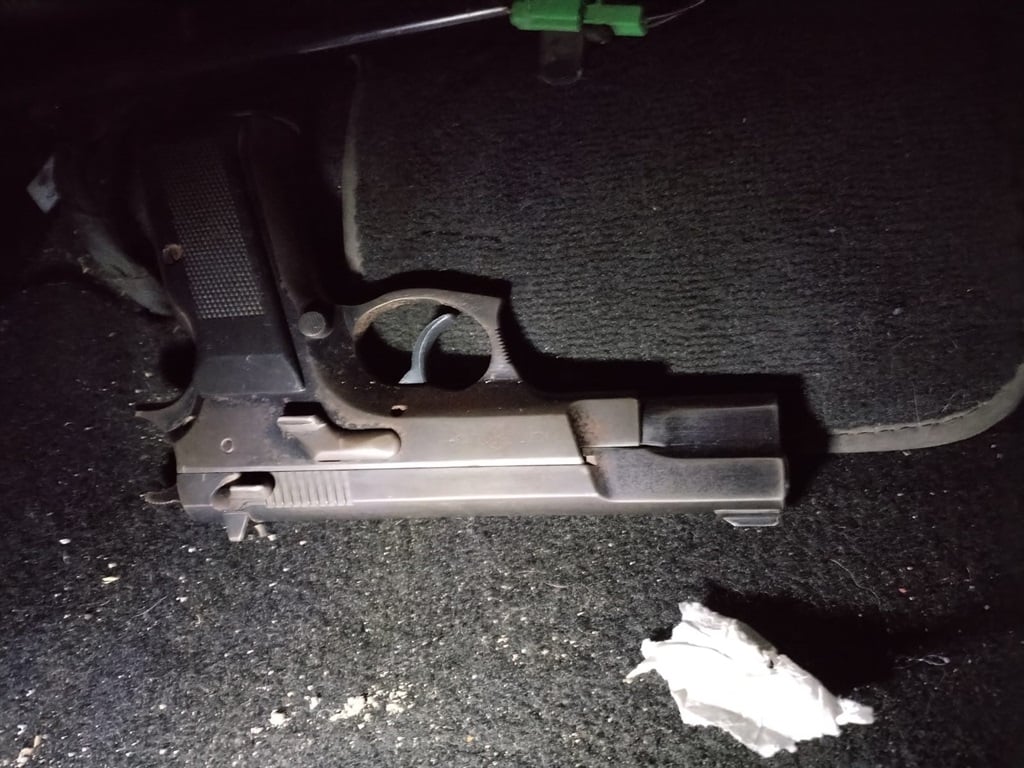 dailysunsa's tweet card. A police patrol in Milnerton ended in the arrest of a suspect.