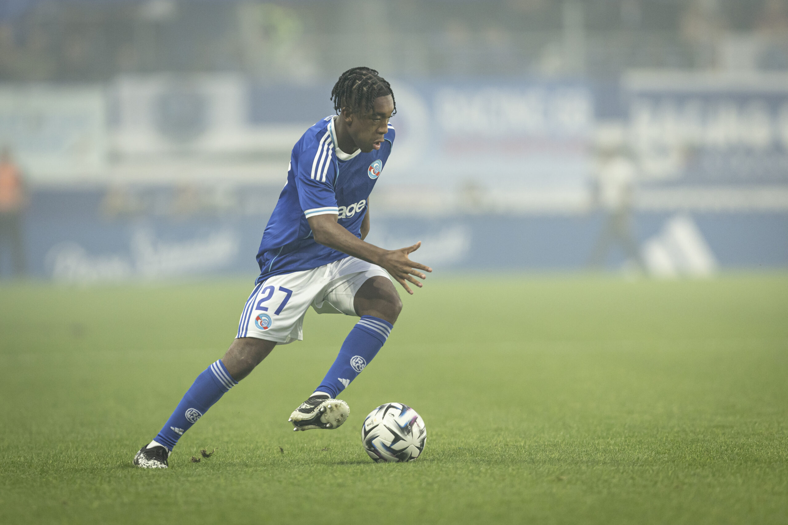 Direct__Racing's tweet card. En ouvrant le score face à Brest ce dimanche (11'), Samuel Amo-Ameyaw a marqué le premier but de son équipe