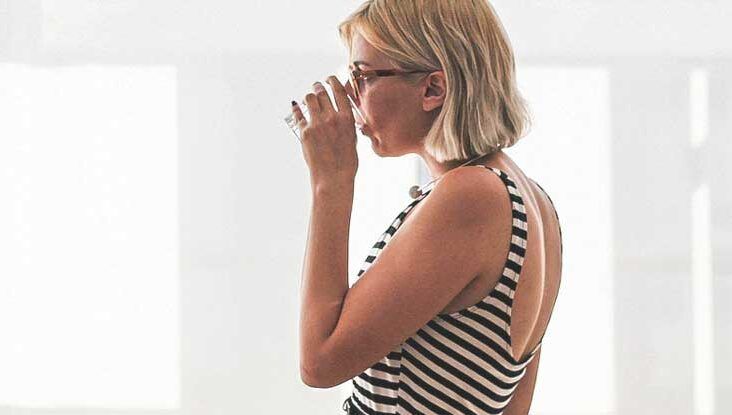 ProAnaThinblog's tweet card. Saltwater flushes may help treat a number of conditions. Learn more about how these cleanses are done, what the risks are, and what the research says.