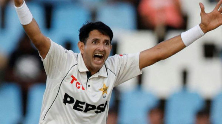 khelshel's tweet card. Mohammad Abbas bowled Lahore Whites to victory with match figures of 10‑83 against Multan, breaking Imran Khan’s record and equalling Waqar 