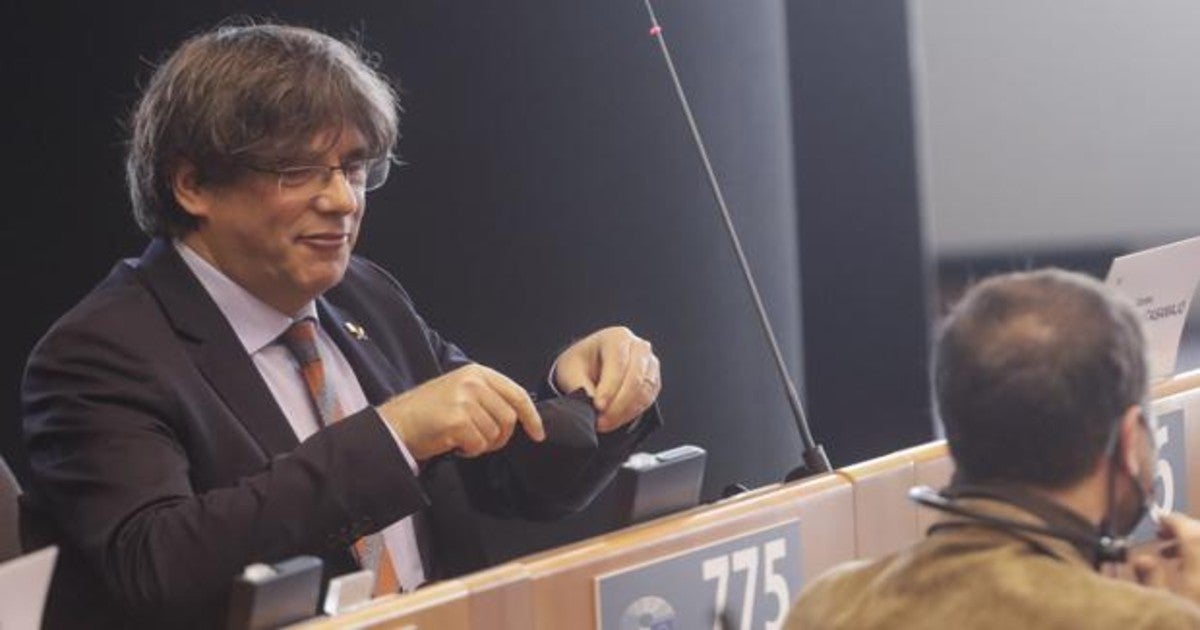 abc_es's tweet card. Rechaza una enmienda presentada por Diana Riba, eurodiputada de ERC