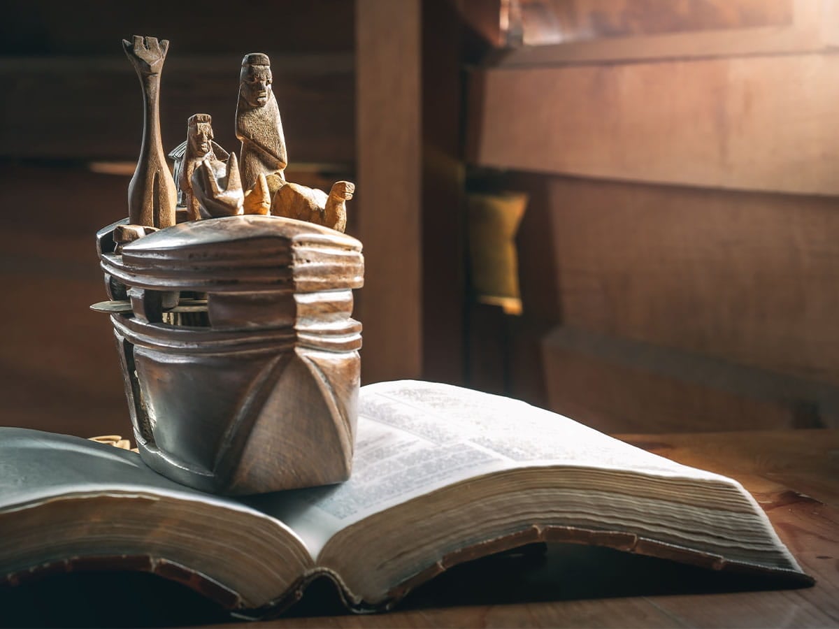 CSLewisDaily's tweet card. Scholars have debated about the facts of Noah’s Ark, but now science is backing up the Biblical account.