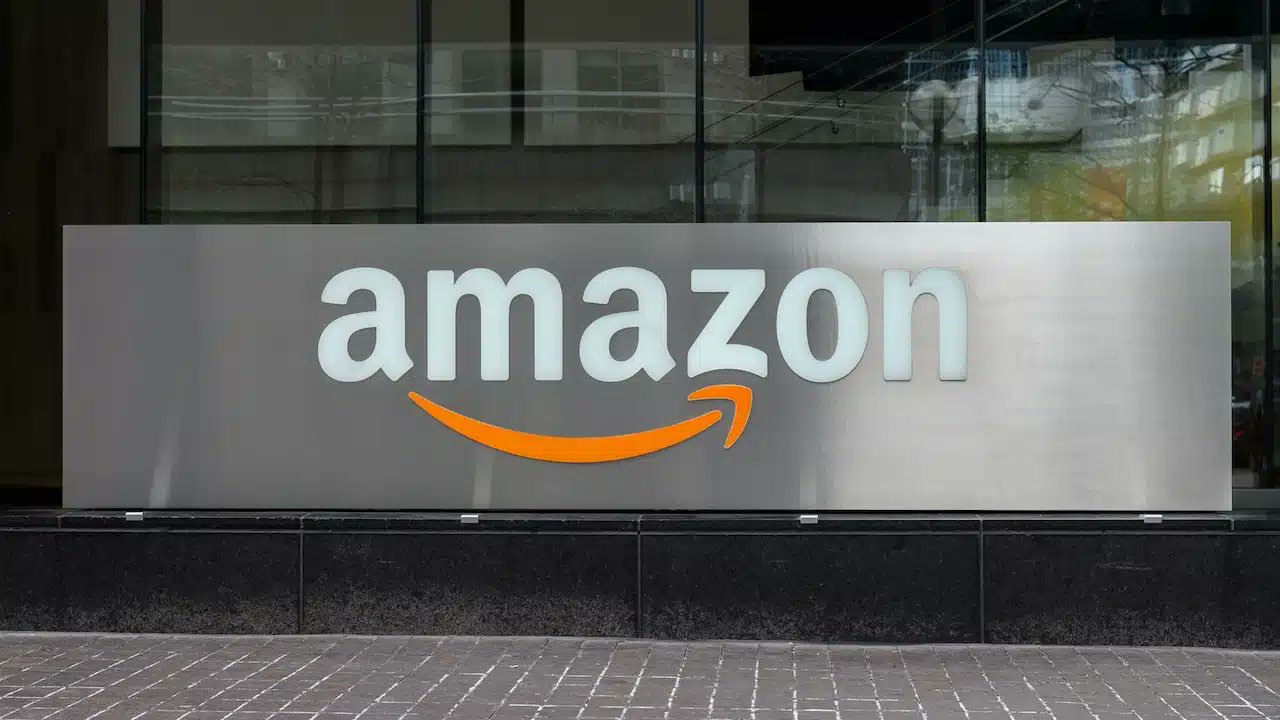 TopClassActions's tweet card. An Amazon employee has filed a class action lawsuit against the retail giant, alleging that the company punishes employees who request accommodations for disabilities.