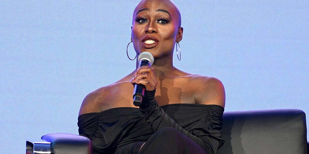 mehoffjack01's tweet card. The NFL's first transgender cheerleader Justine Lindsay made a wild claim about leaving the Carolina Panthers' organization in the summer.