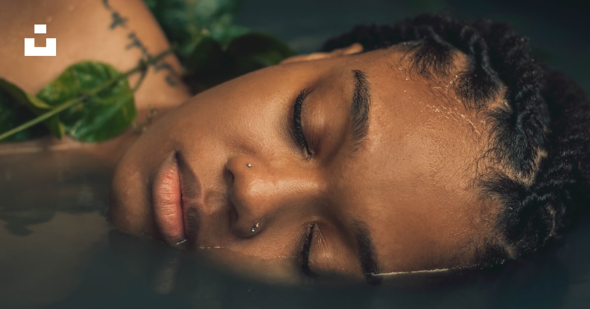 GeorginauxRamir's tweet card. Download this photo by Jabari Timothy on Unsplash