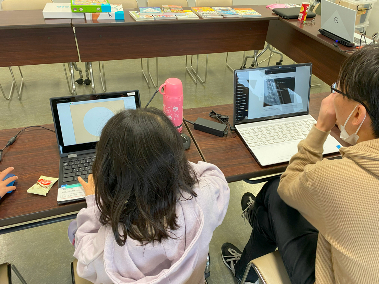 CoderDojoWaka's tweet card. 開催概要 内容 参加申し込み 開催概要 日時：2023/4/23(日) 13:30 - 15:30場所：和歌山県民文化会館定員：10名程度(応募多数の場合は抽選となります。また、メンターの参加状況により前後します。)費用：無料持ち物：ノートパソコン、タブレット 内容 初めて道場に参加するニンジャはScratchを使った…