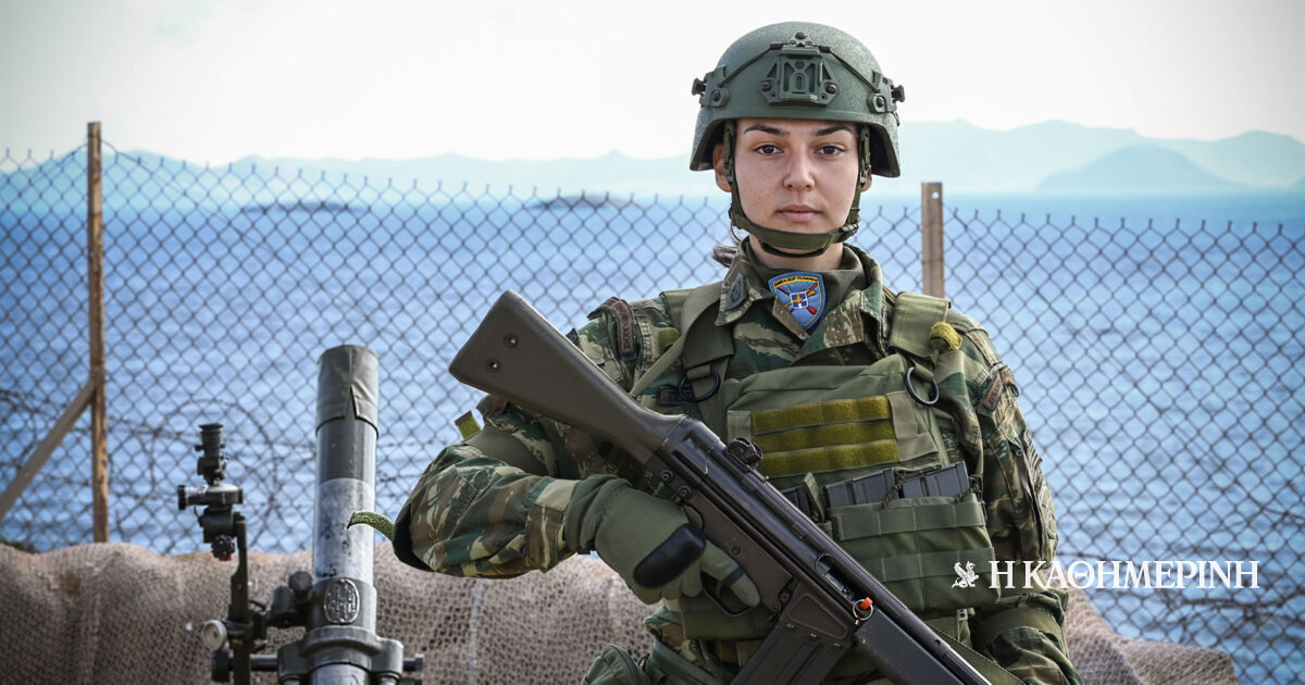 Kathimerini_gr's tweet card. Γνωριμία με τους ανθρώπους που φυλάνε τους «βράχους» του Αρχιπελάγους.