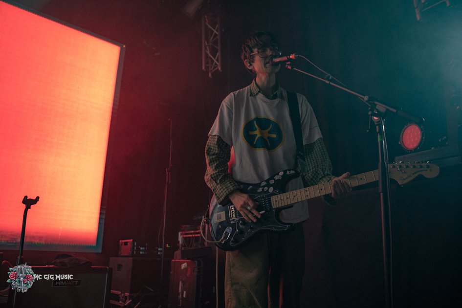 McGigMusic's tweet card. Nostalgia’s still not what it used to be!And yet there is DIIV (pronounced Dive); a band who are genuinely talented and would succeed in any era. If MBV and Radiohead had a kid and New Order were the...