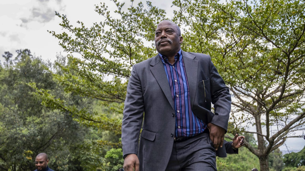 StanysBujakera's tweet card. Condamner Joseph Kabila à la peine capitale, ce n’est pas rendre justice, c’est l’instrumentaliser, selon Michael Sakombi, proche de l’ancien président congolais. Alors que la France rend hommage à...